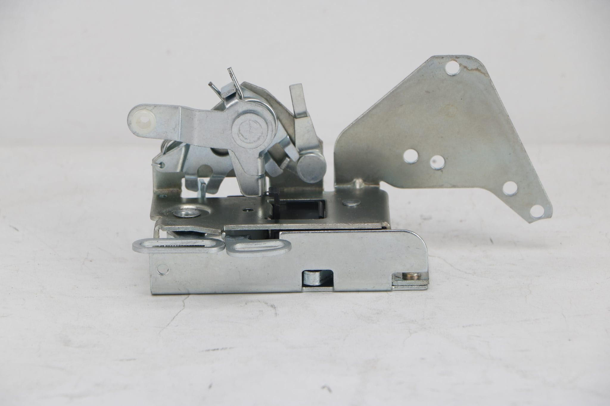 Door Lock Right To Suit Scania 3,4 & 5 Series R & P Cab